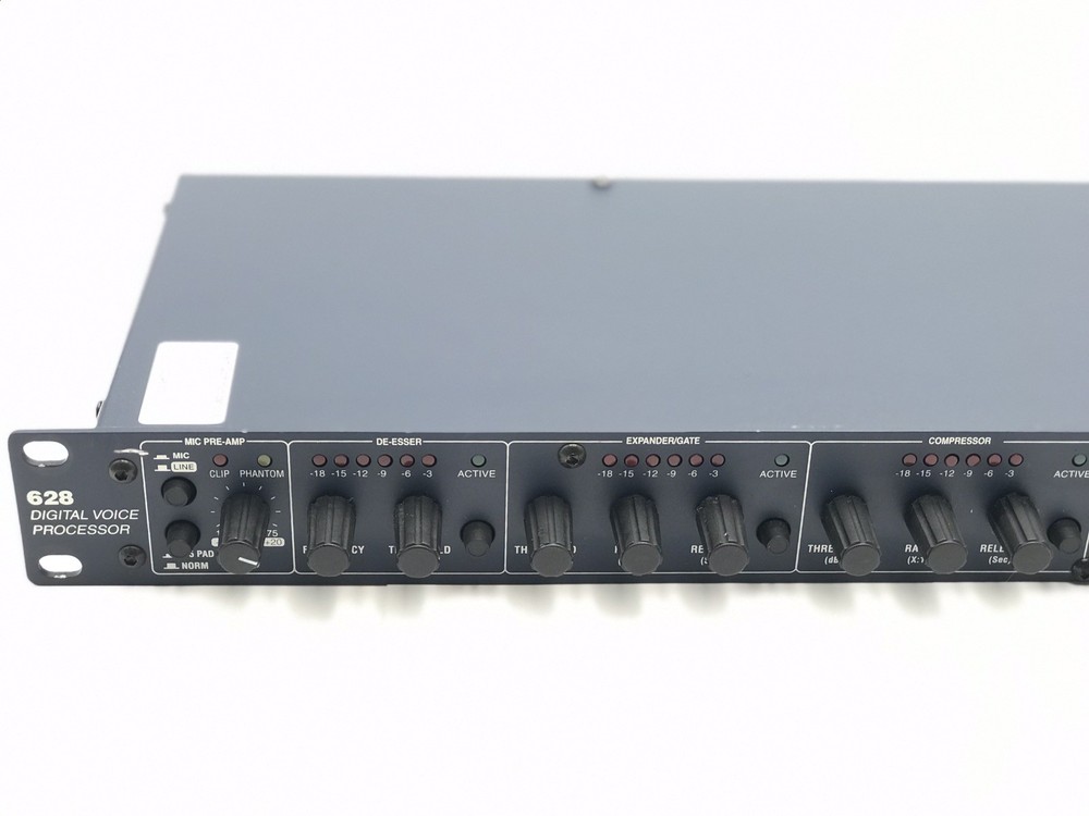 SYMETRIX 628 PROGRAMMABLE PARAMETRIC VOICE PROCESSOR
