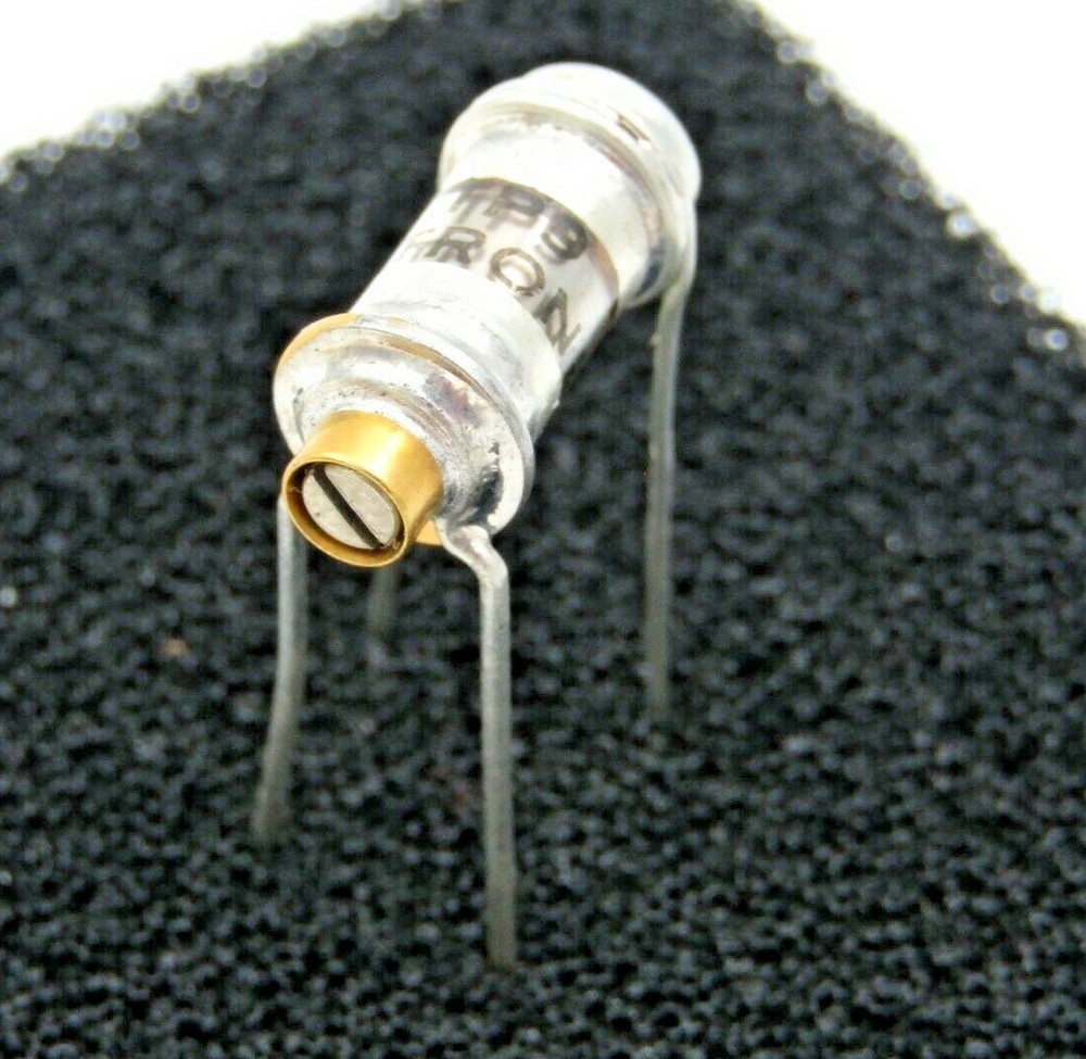 Vintage TP9 KNOWLES VOLTRONICS Variable Trimmer Capacitor .8-8.5pF