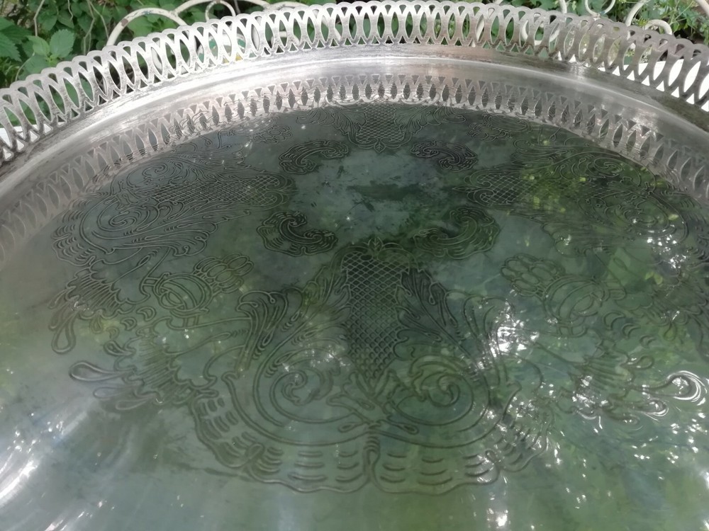Vintage Round Silver Plated Wine Drinks Spirits Gallery Serving Tray