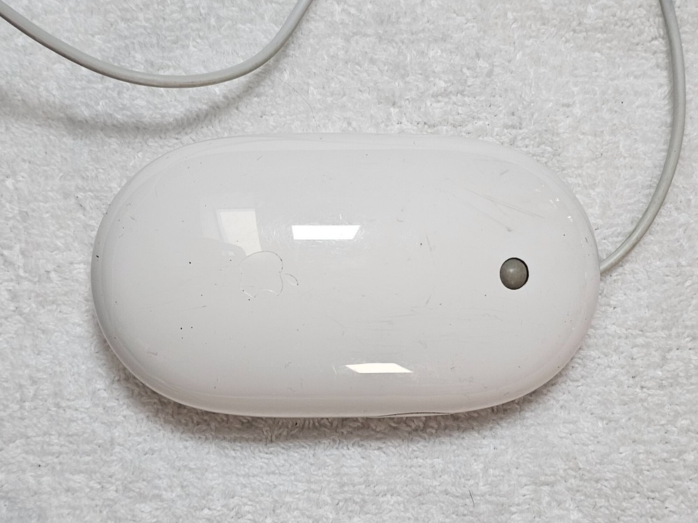 Apple Mighty Mouse * Model A1152 * Mac Pro White Optical USB Wired Works