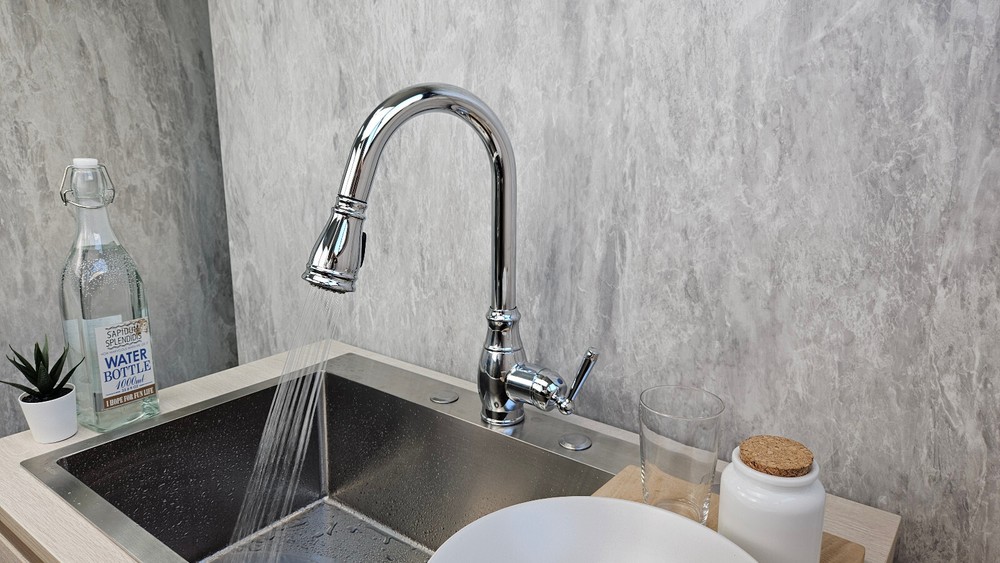 RELIAFLO Pull Down Kitchen Faucet in Polished Chrome - D11018-01