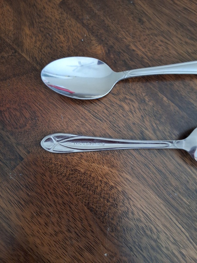 Pflatzgraff Flatware With Mirage Frost Pattern. Set Includes 10 Pieces Total.