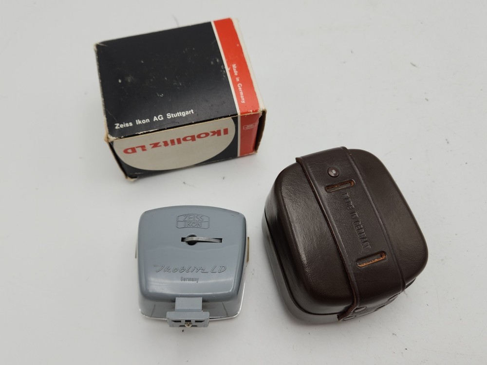 Zeiss Ikon Ikoblitz LD Flash Unit Shoe Mount Flashgun