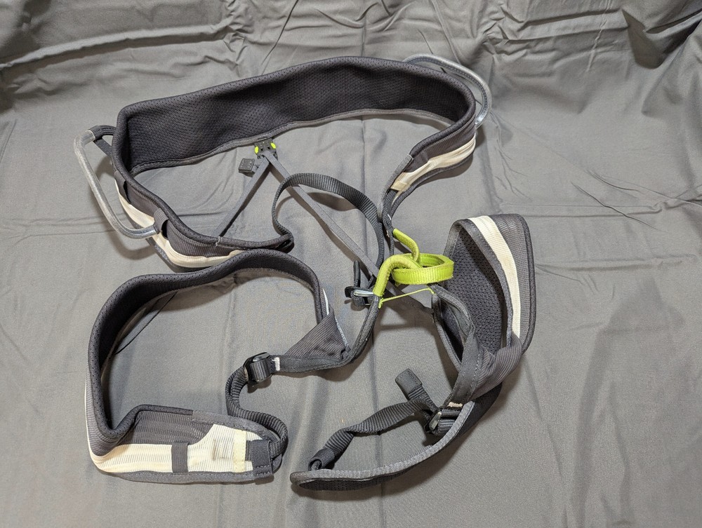 Edelrid Gambit Climbing Harness Size Large Excellent condition