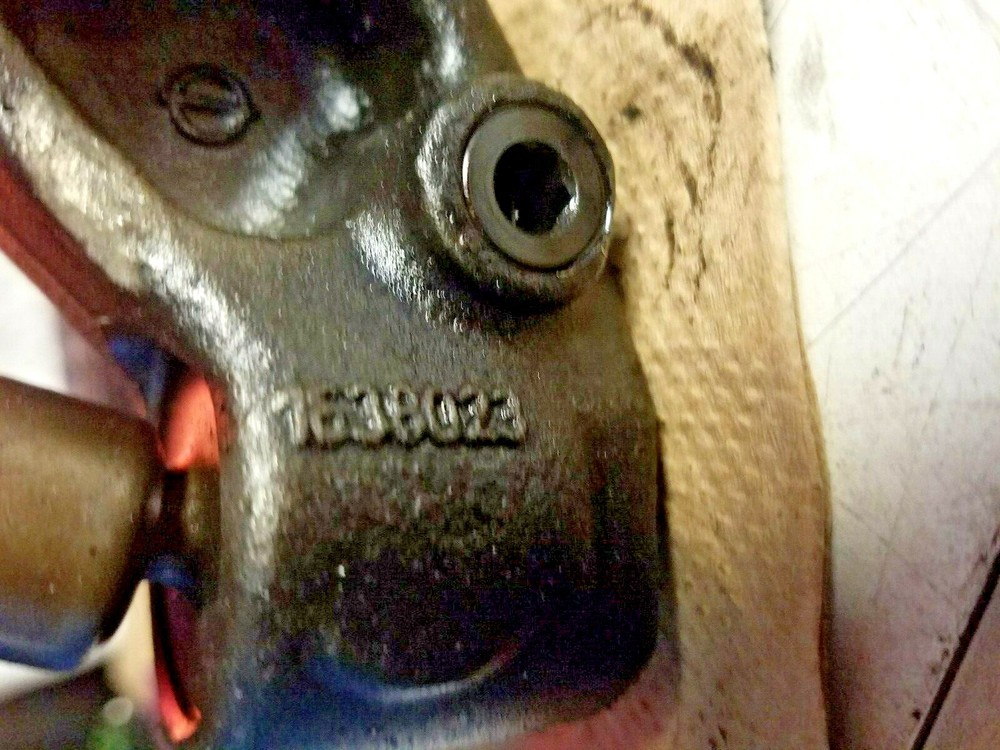 VOLVO ROCKER ARM 1638023