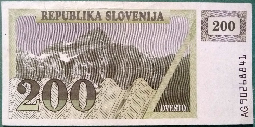 SLOVENIA 200 TOLAR NOTE FROM YEAR 1990, P7