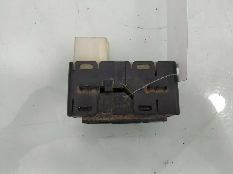 56040693AD rear window control panel rh 364255 for DODGE CALIBER SE 2006