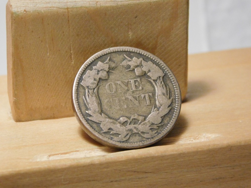 1858 Flying Eagle cent error, lamination across the center