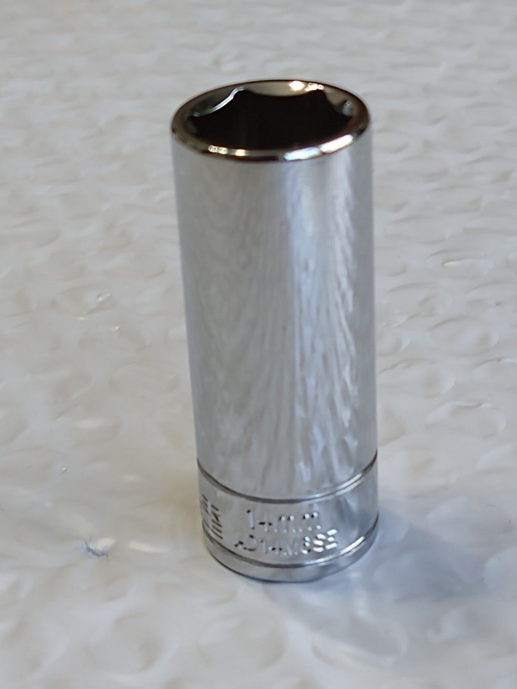 MATCO TOOLS "SILVER EAGLE" AD14M6SE, 1/4" DRIVE, 14MM. SOCKET, DEEP, 6 POINT.