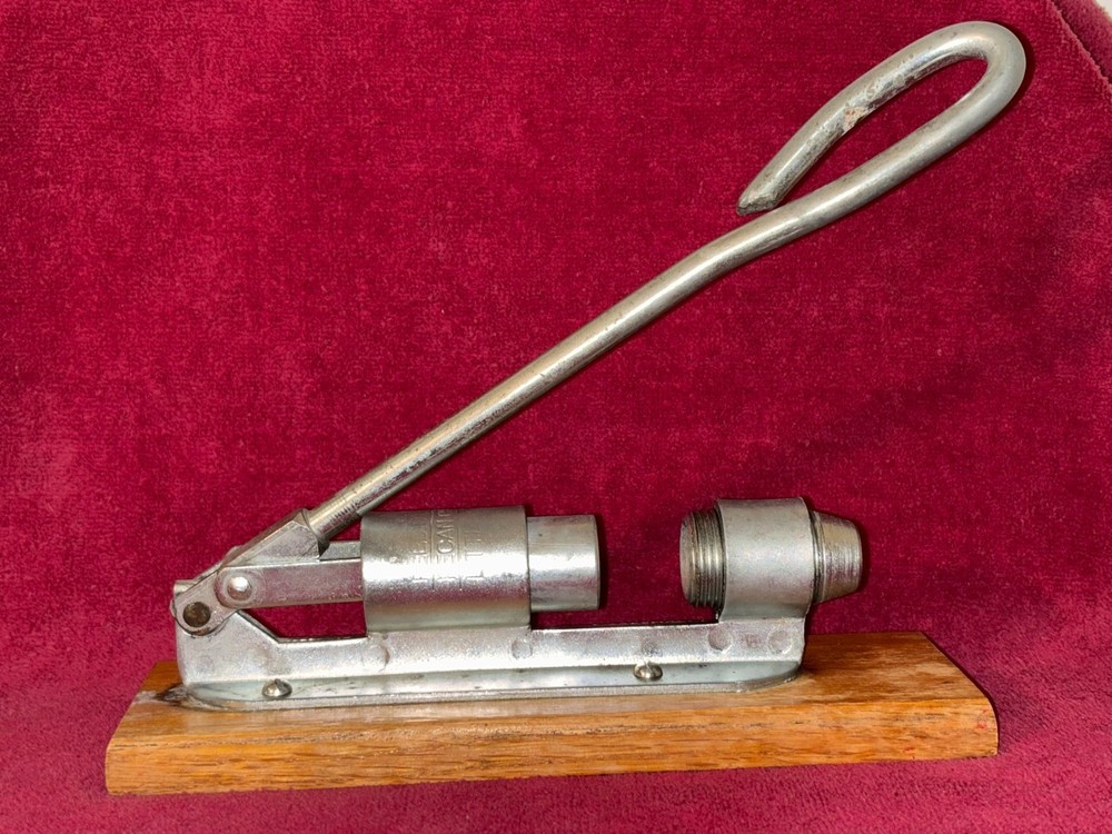 Reed’s Rocket Nut Cracker & Irving Ware Citrus Squeezer