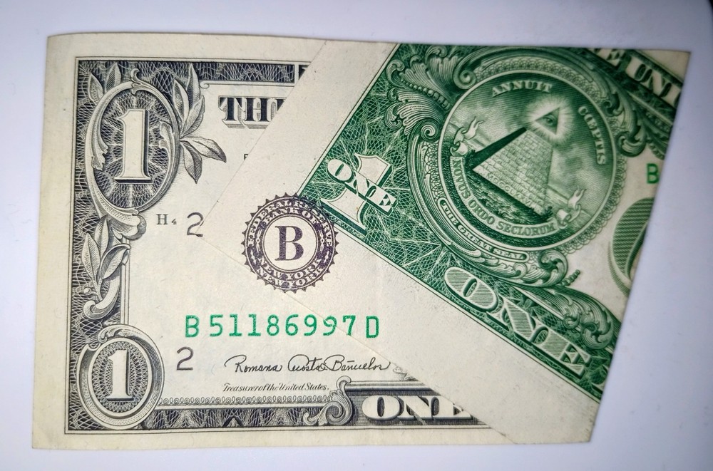 $1 FEDERAL RESERVE NOTE “MAJOR PRINTED FOLDOVER ERROR” 1969-D UNC
