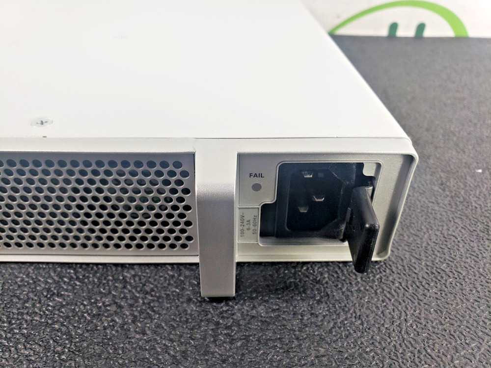 Cisco ENCS5408/K9 Enterprise Network Computer System No SSD No Module