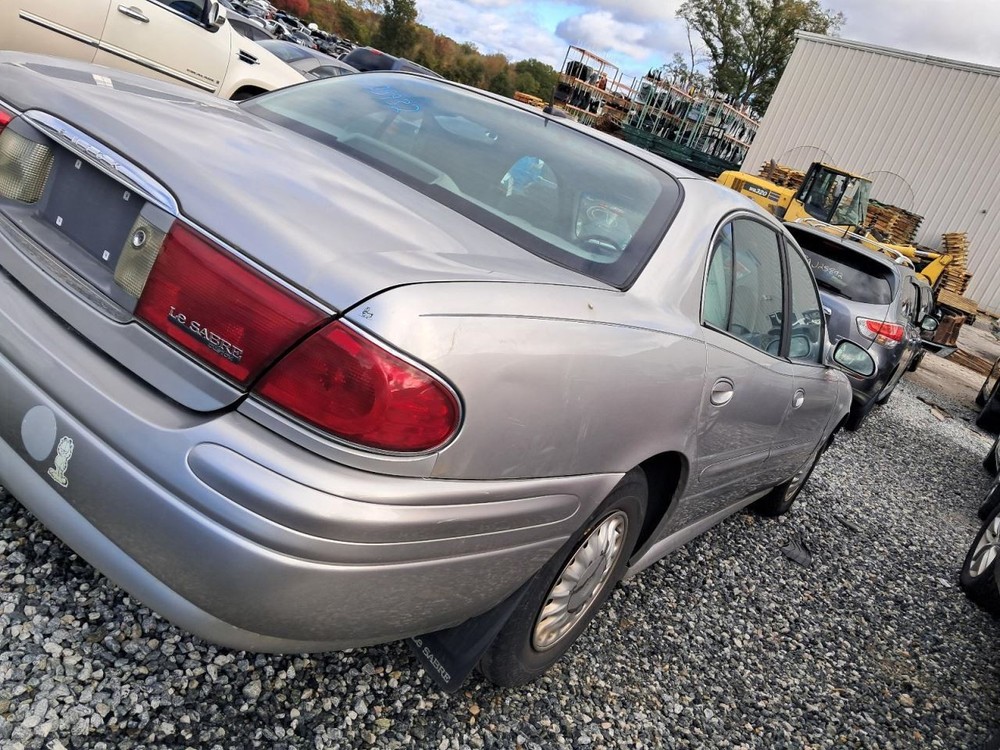 LESABRE 2005 Glove Box 4847933