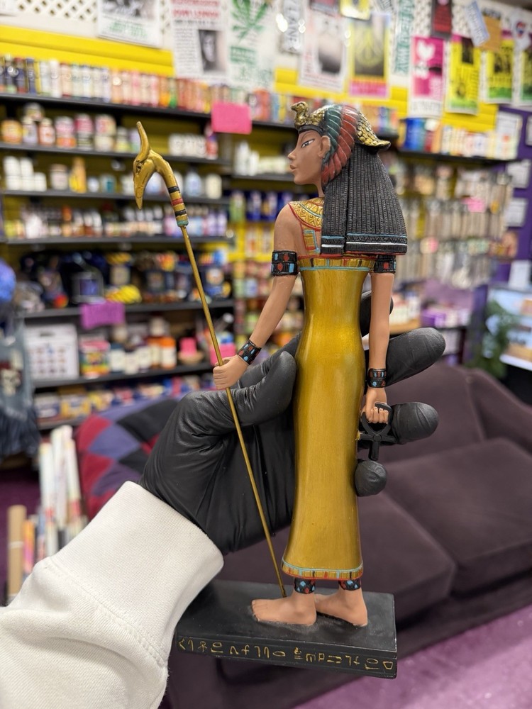 Isis Ra Statue