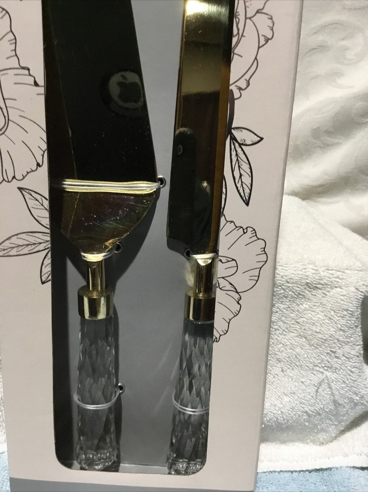 NIB David Tutera￼ CAKE SERVING SET, Gold With Crystal Handles