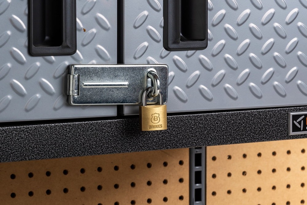 (3 pack) Brinks Solid Brass 30mm Keyed Padlock with 5/8in Shackle