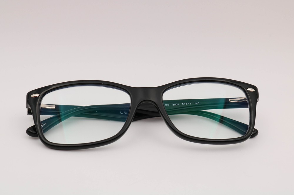 Ray-Ban Rb5228 2000 Polished Black Rectangle Eyeglasses Frames 53-17-140