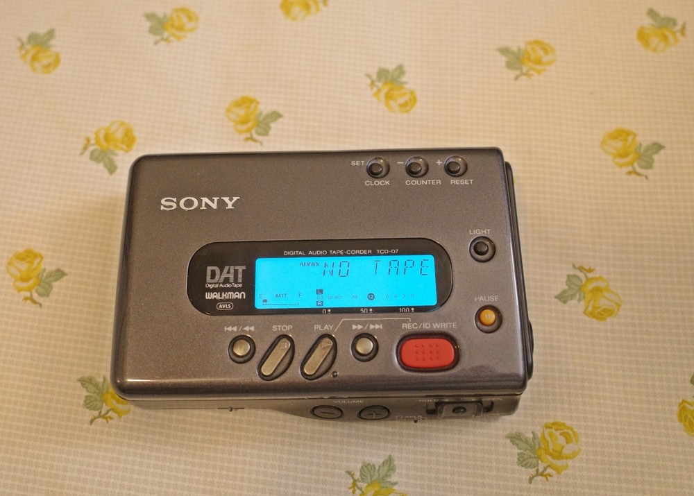 sony tcd d7