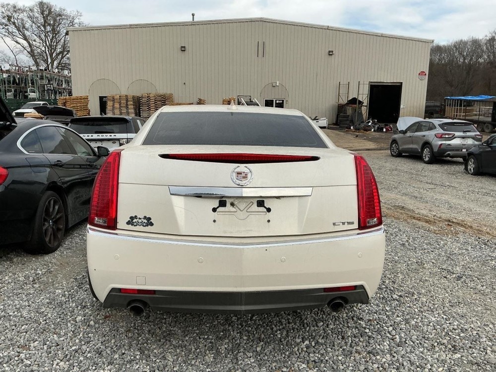 CTS 2009 Glove Box 4921173