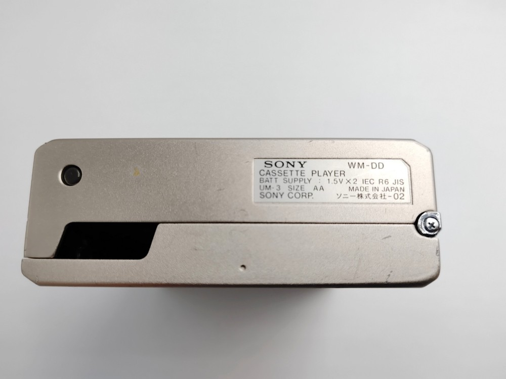 SONY Stereo Cassette Player WM-DD Walkman.