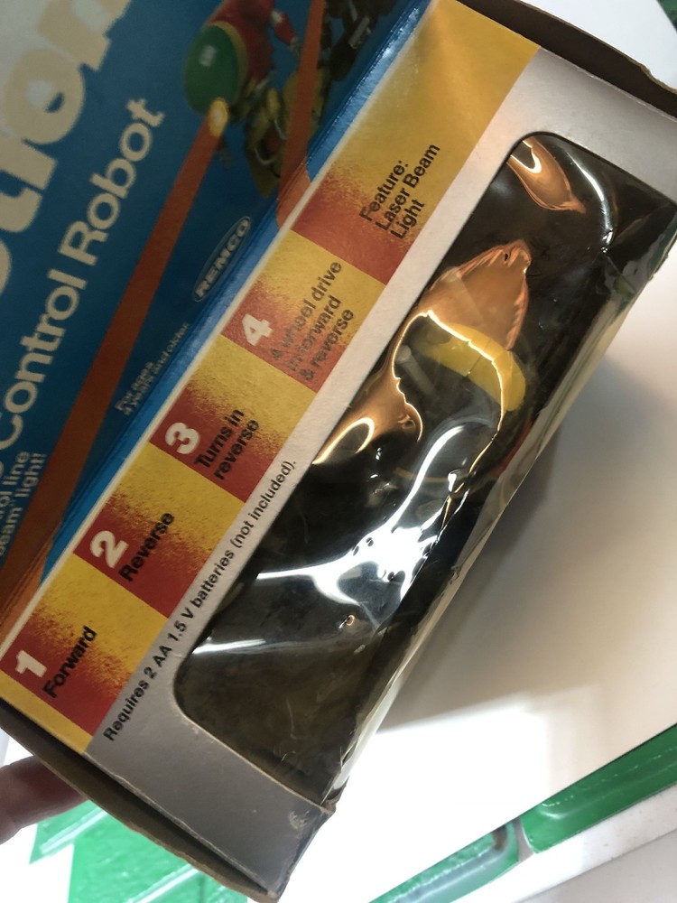 Vintage 1983 Remco Remote Command 4 Function Robot New In Package
