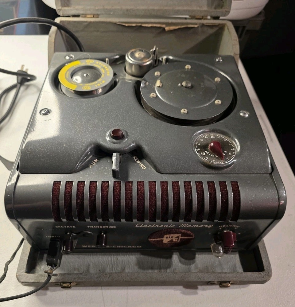 Webster Chicago 228-1 Electric Wire Memory Recorder w/ 1 Mic Powers On & Runs