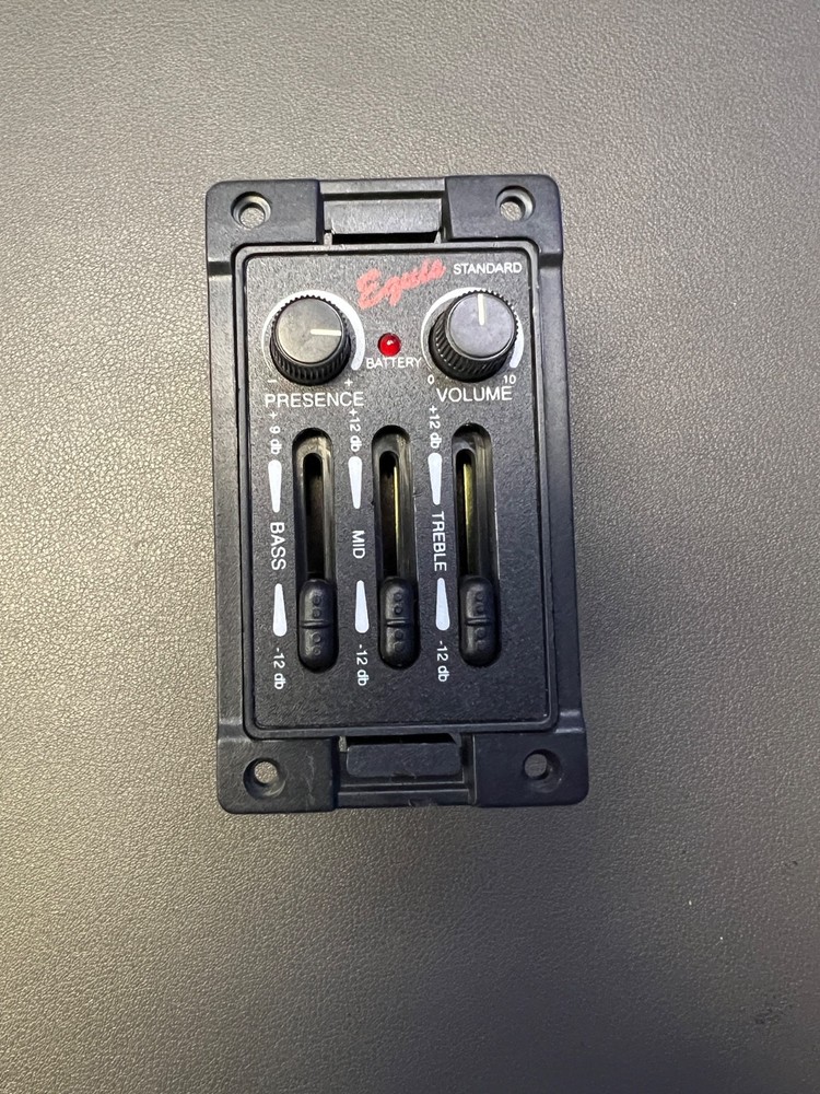 Equis Standard Acoustic Guitar Preamp