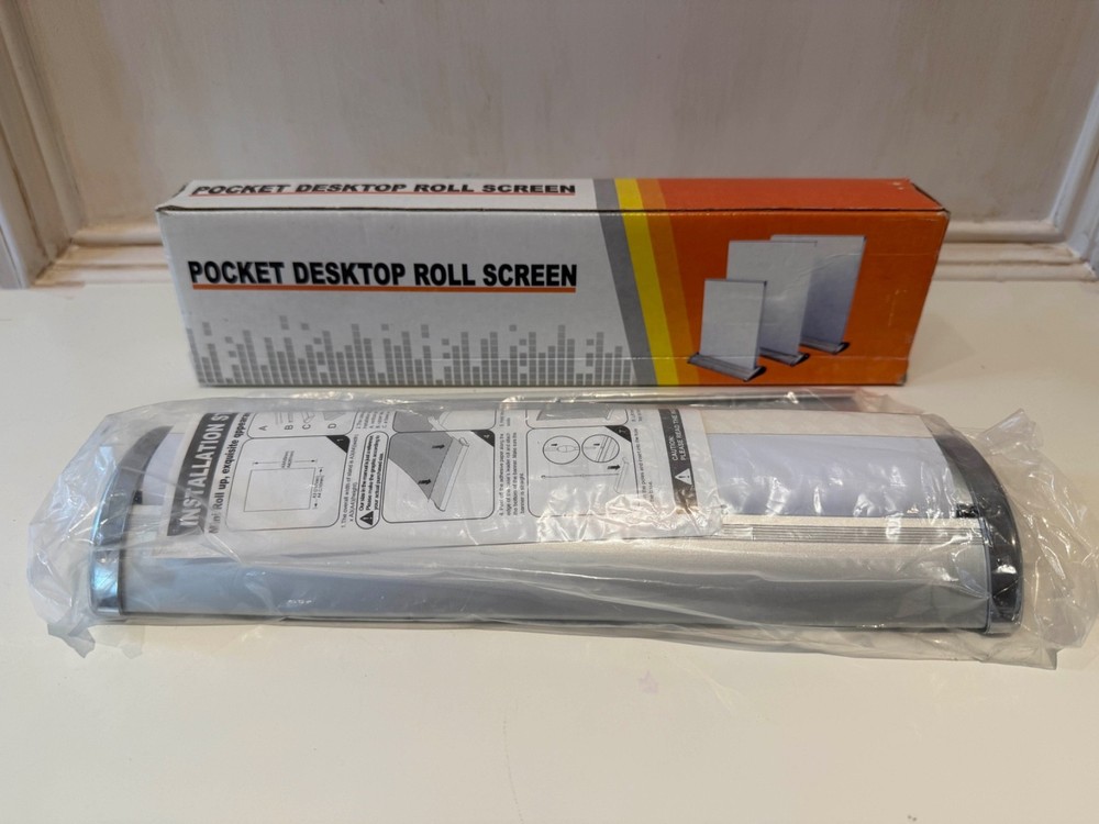 Pocket Desktop Roll Screen 8 x 11 NIB