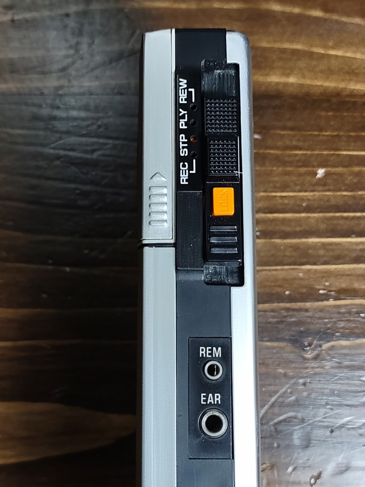 General Electric Micro 2 Cassette Recorder Model 3-5333B