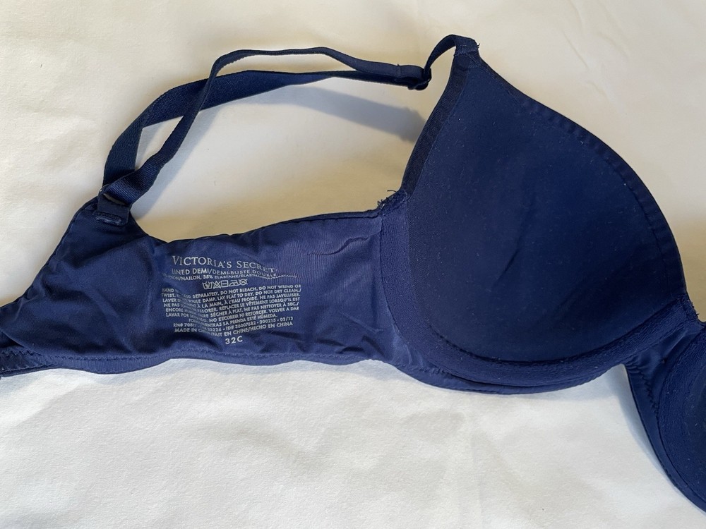 Victoria's Secret Push Up Bra 32C