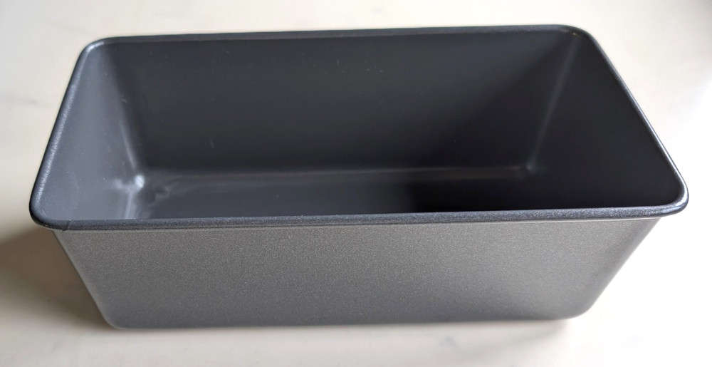 EUC Ninja Rectangular Metal Nonstick Loaf Baking Pan 4.5" x 8.5" x 2.75"