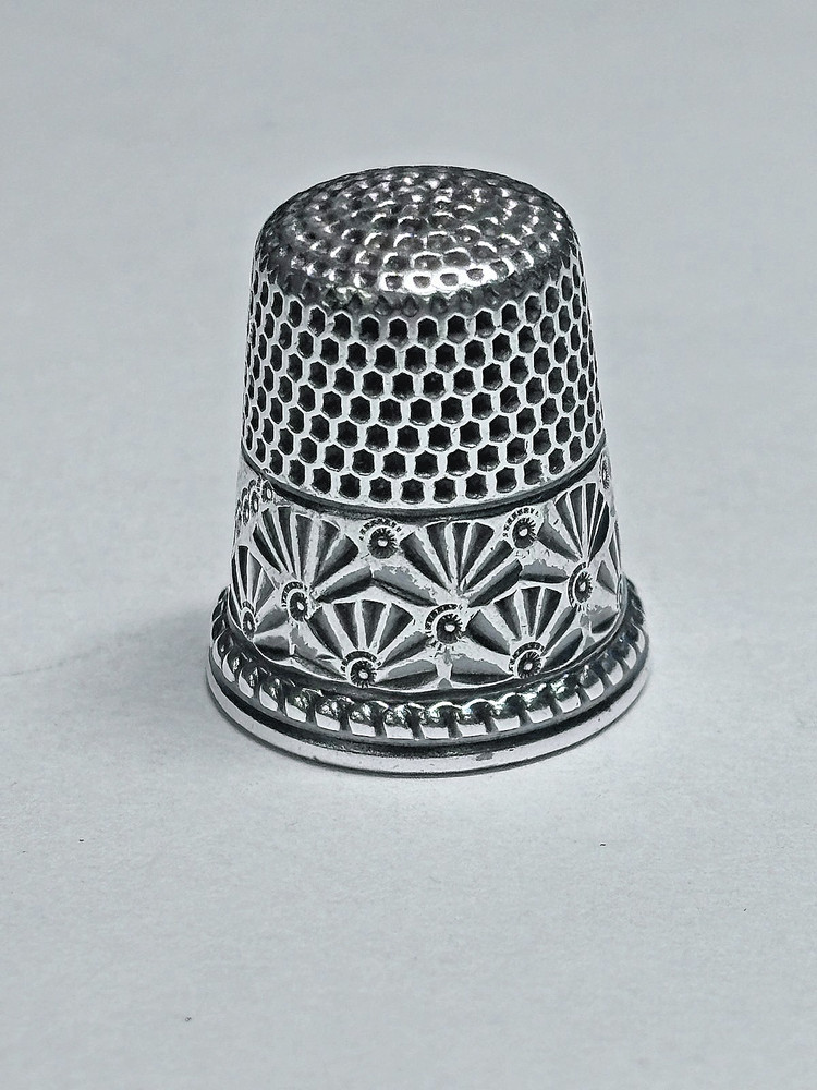 Vintage Sterling Silver Thimble 5.4g