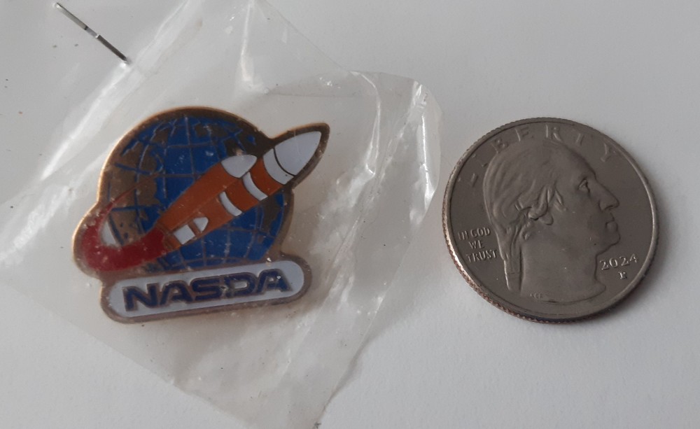 NASDA - Japan rocket  pin