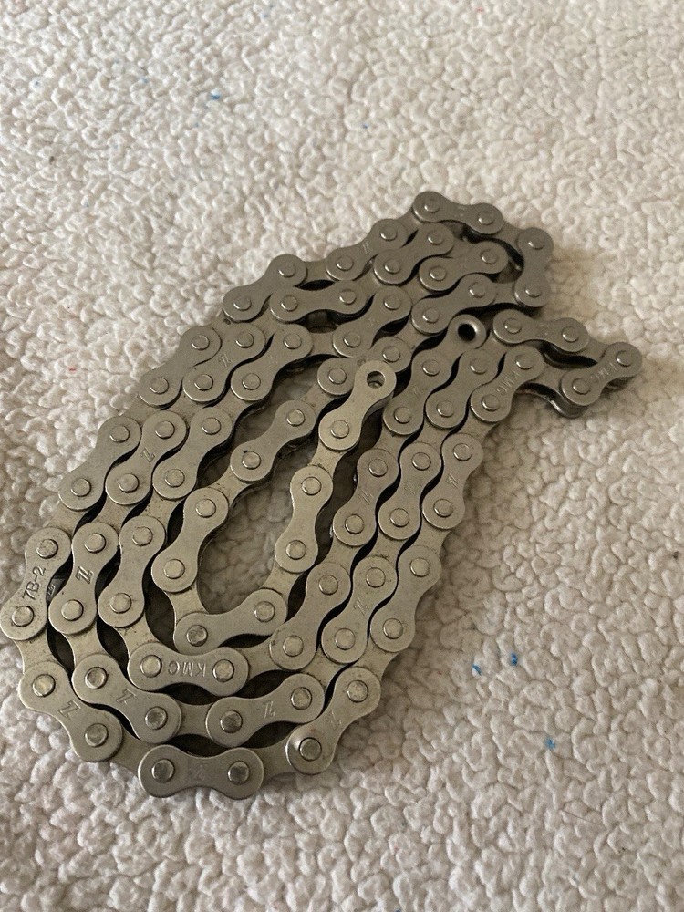 KMC Chrome 82 link Bmx Chain GT04458
