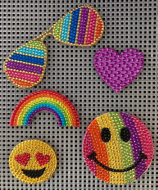 DECORATE ANYTHING WITH STICKON/IRONON EMBROIDERED PATCH SETS