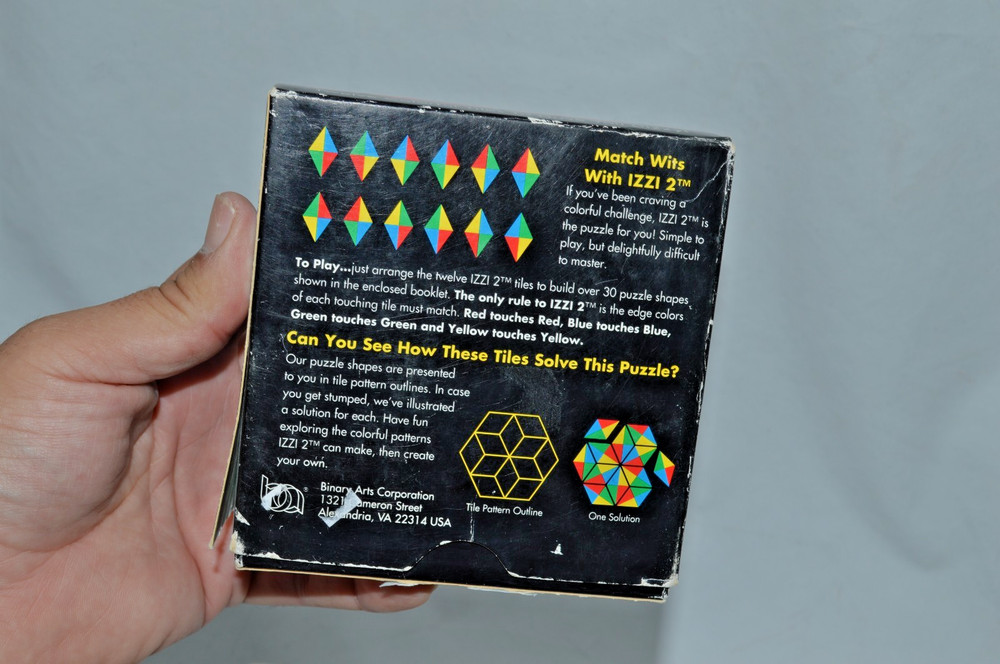 1993 IZZI 2 Puzzle Game in Box, 5682 Binary Arts