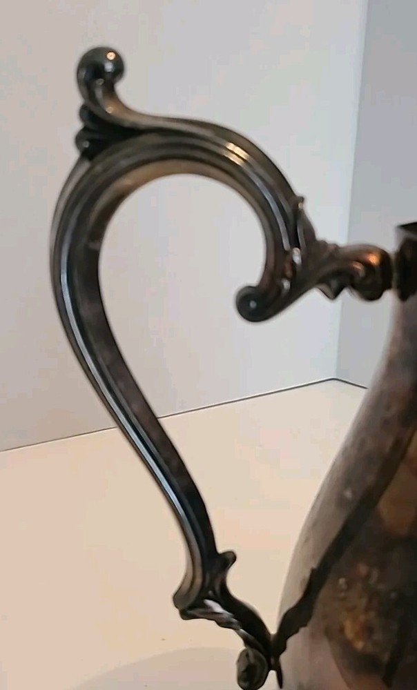 William Rogers Vintage Silver Plate Water Pitcher