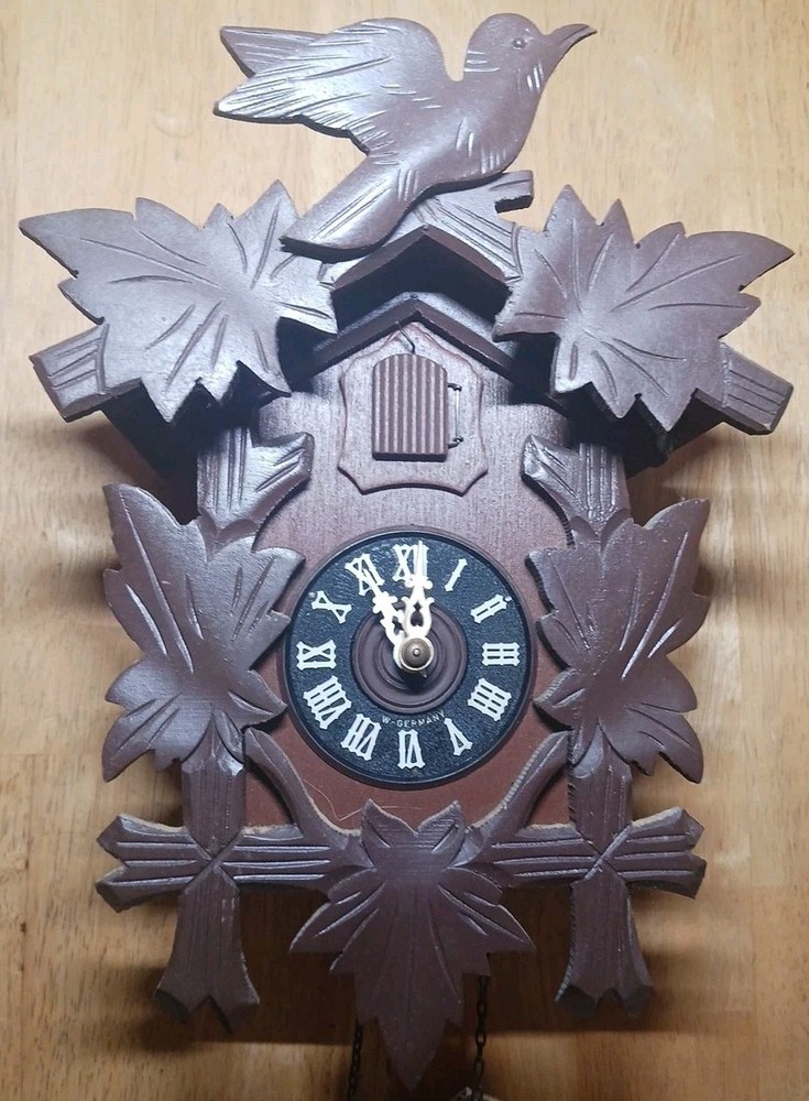 Vintage Black Forest Cuckoo Clock - Good Shape - Needs TLC  and Repairs