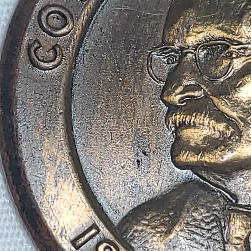Commander In Chief Isaac W Sharp Commemorative Medallion Needs Repair