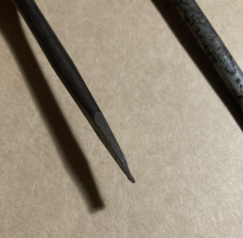 3 vintage perfect handle screwdrivers