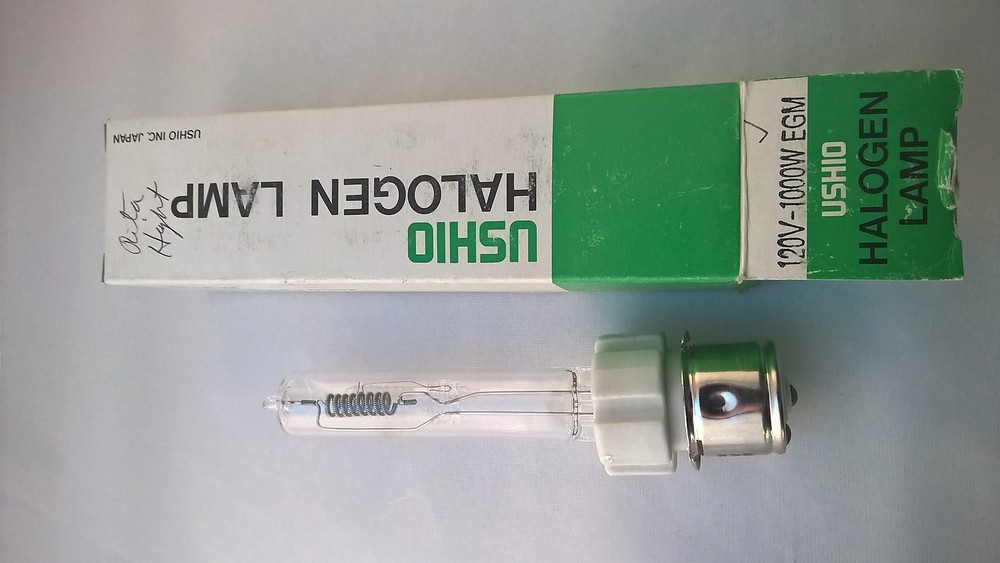 EGM USHIO 1000W 120V Stage & Studio Halogen Lamp