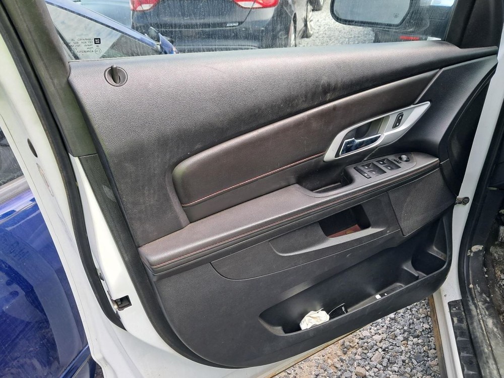 TERRAIN 2012 Glove Box 4774293