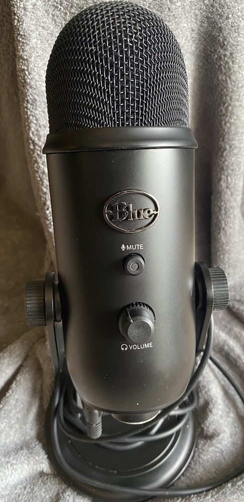 Freestanding USB Microphone