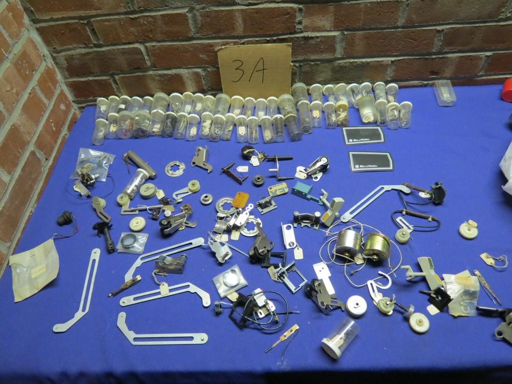 BELL & HOWELL SUPER 8 PROJECTOR PARTS 3A