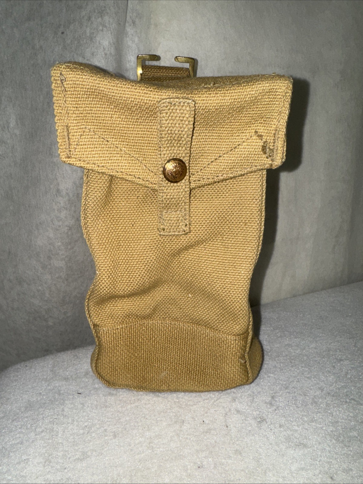 Original WW2 British Army 37 stamps Webbing MT Pouch ORIGINAL DATED 1940