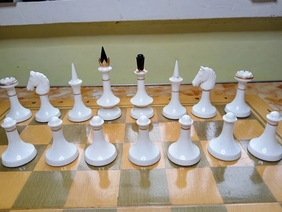 Vintage Carbolite Olympic Chess Set Soviet USSR
