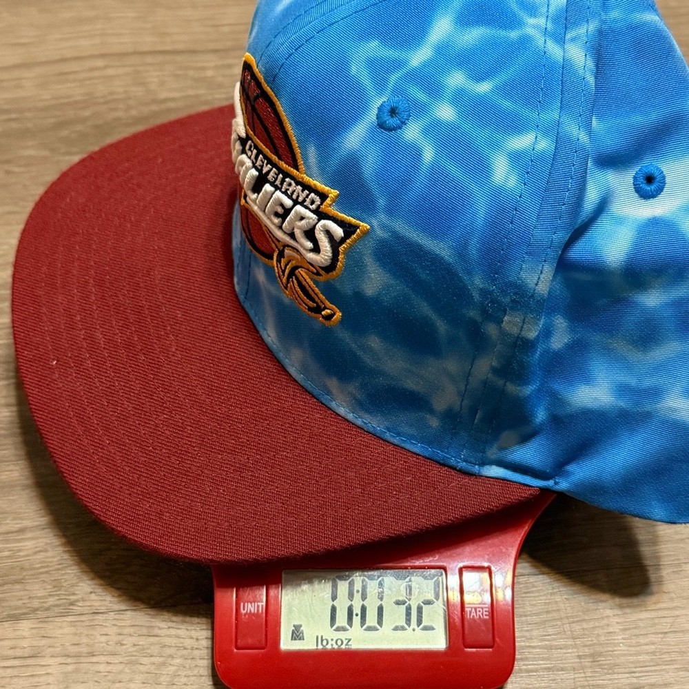 Cleveland Cavaliers Mitchell & Ness snapback hat cap