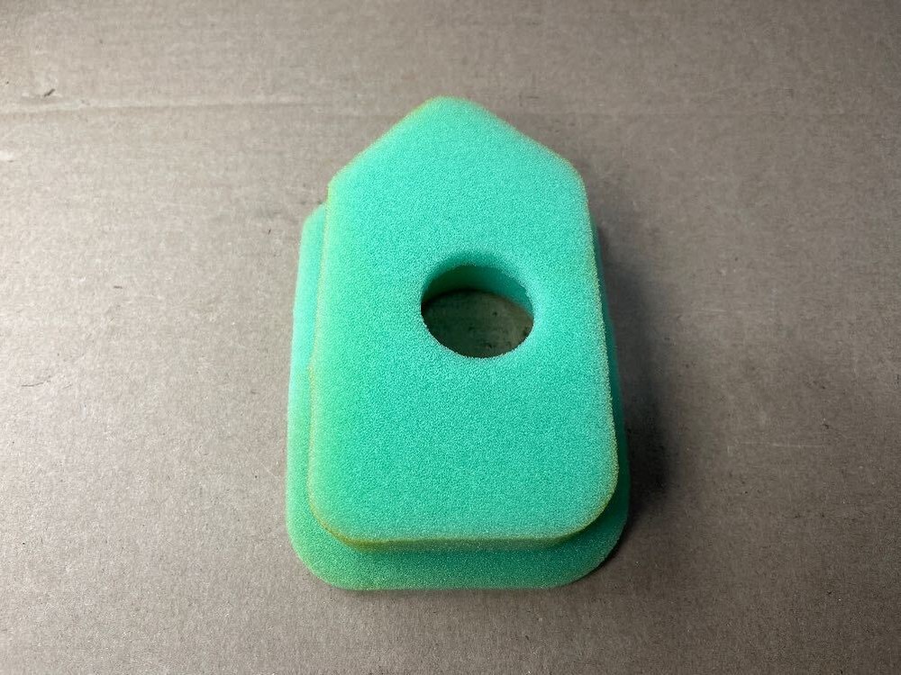 Briggs & Stratton 5047 FILTER ASSY