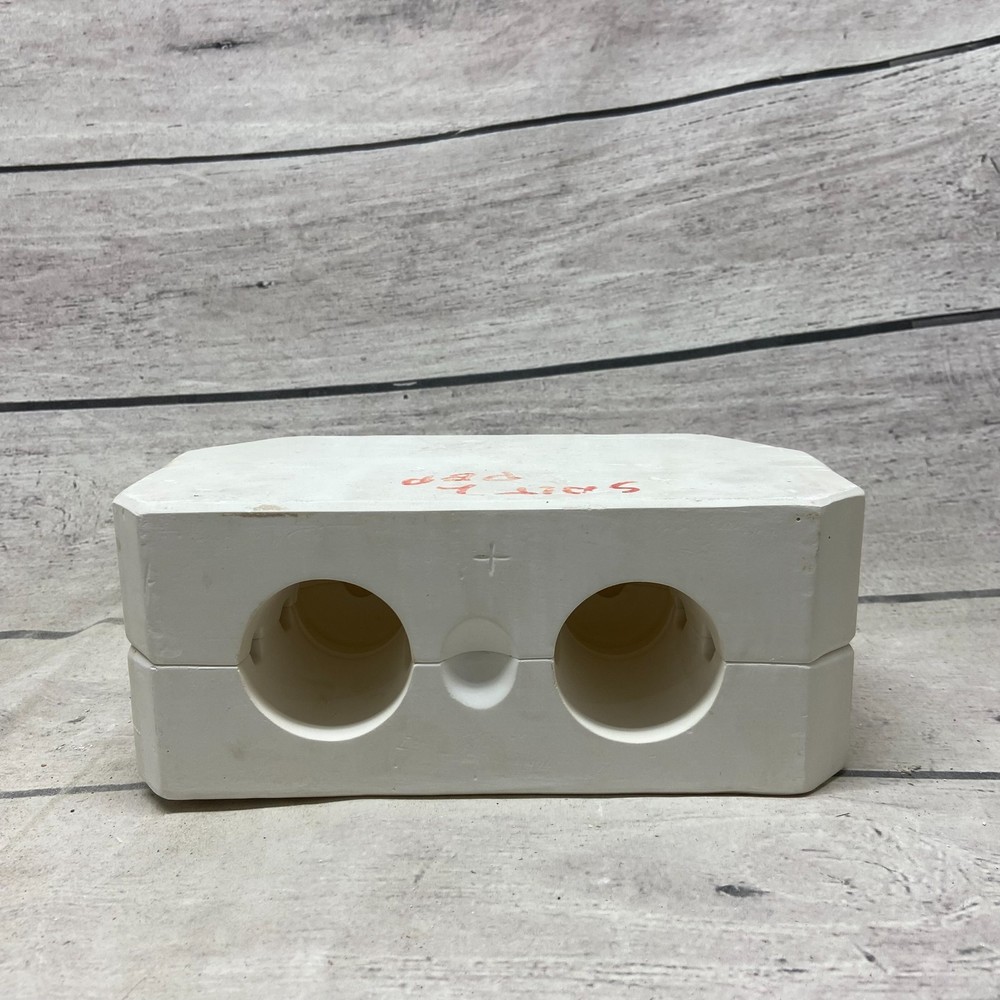 Unbranded Ceramic Casting Mold Salt & Pepper Shake Pitcher Figurine