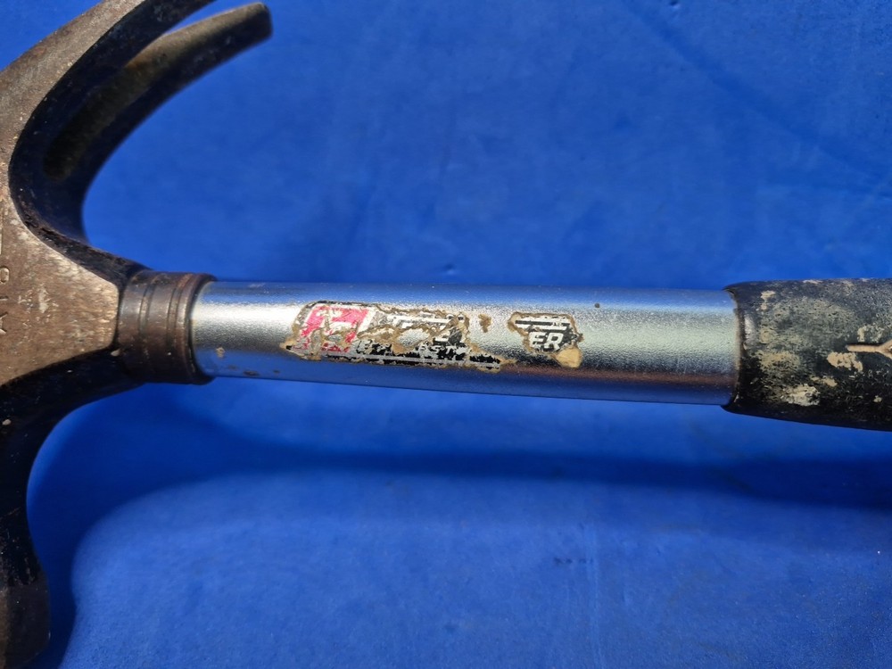 True Temper ROCKET A16 Claw Hammer
